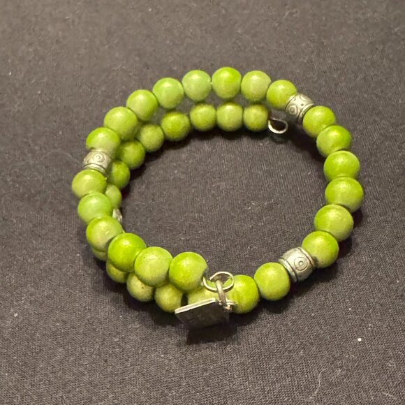 Jewelry - Zen Wire Wrap Bead Bracelet Green Silver Tones